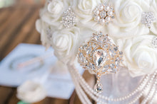 Load image into Gallery viewer, Elegant Brooch Wedding Bling Bouquet - Bride - Bridesmaid